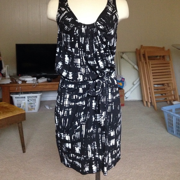 Ann Taylor Dresses & Skirts - Ann Taylor Loft sundress
