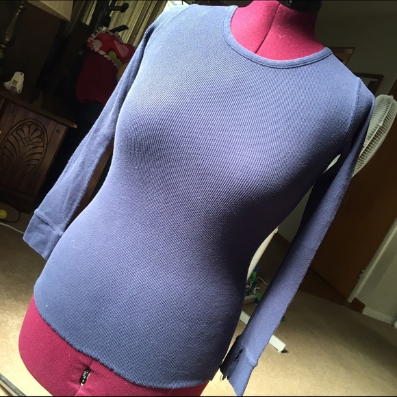 NEW 💙 F21 Long Sleeved Navy Thermal