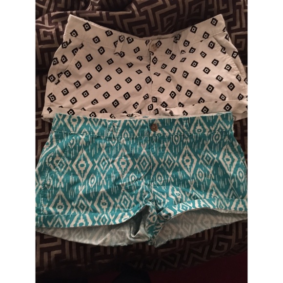 BUNDLE 💕 Two Patterned Shorts