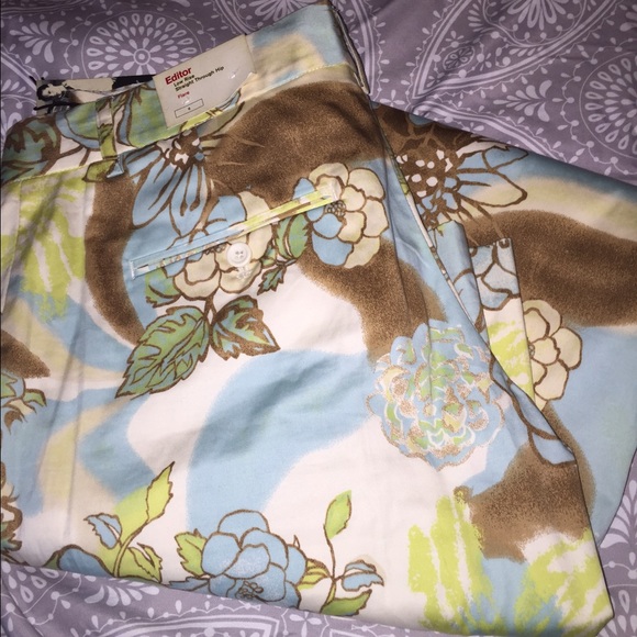 Low rise floral pants - Picture 1 of 1