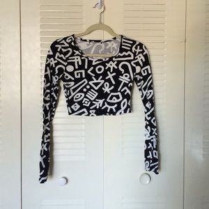 long sleeve crop top
