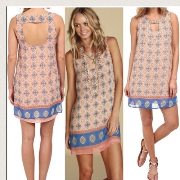 •SOLD•✨stunning Dress!! - Picture 3 of 3