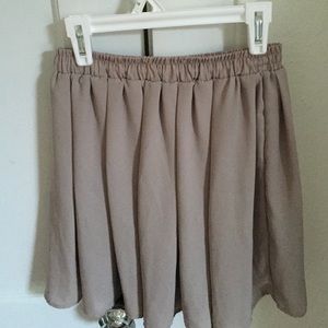 khaki Brandy Melville skirt