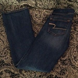 AEO KICK BOOT JEANS