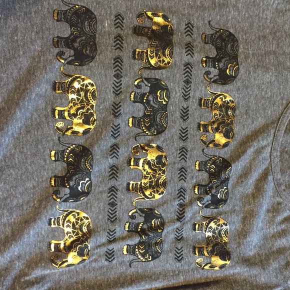 LA HEARTS elephant tee - Picture 2 of 2