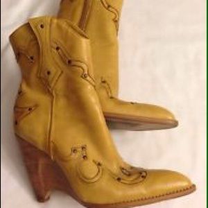 BCBG girls western boots