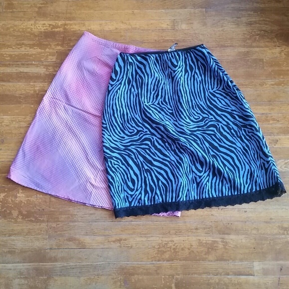 🔥Closet Clear Out 🔥Vintage 90s Skirt Bundle !