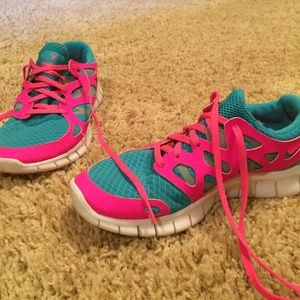 On Hold... Nike free run 2