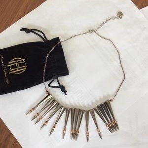 Like new HOH warrior nomadic arrow silver necklace