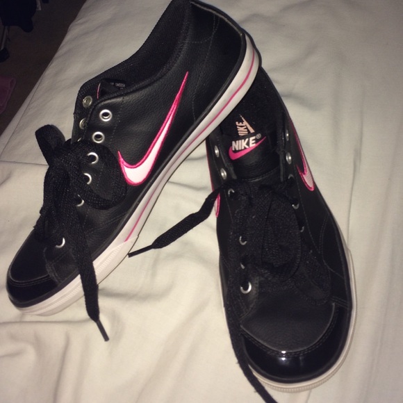 Nike shoes