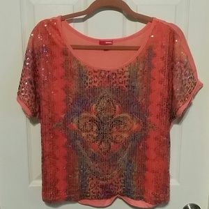 Sequins fleur-de-lis top