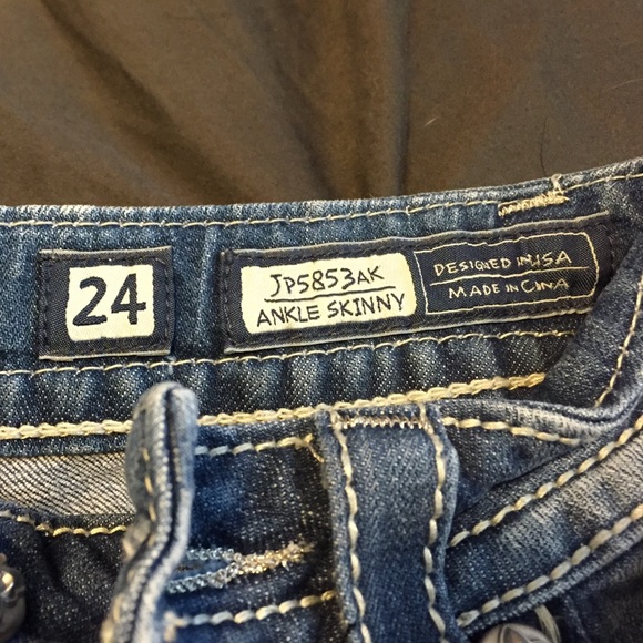 Miss Me Jeans - Picture 2 of 4