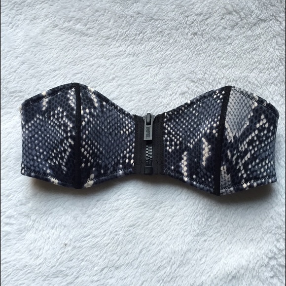 authentic triangl bikini top