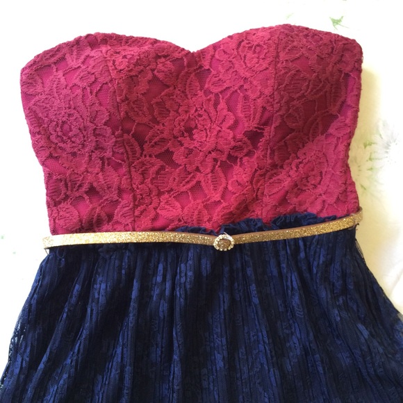 Strapless Dark Red And Blue Lace Dress Size XS - Picture 3 of 6