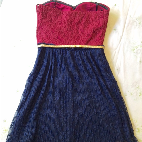 Strapless Dark Red And Blue Lace Dress Size XS - Picture 4 of 6