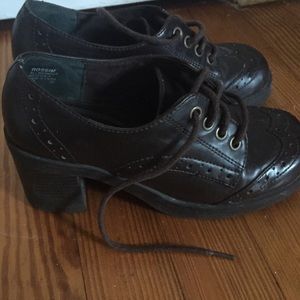 brown platform heels