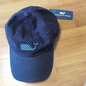 Vineyard Vines Navy Blue hat (OS)