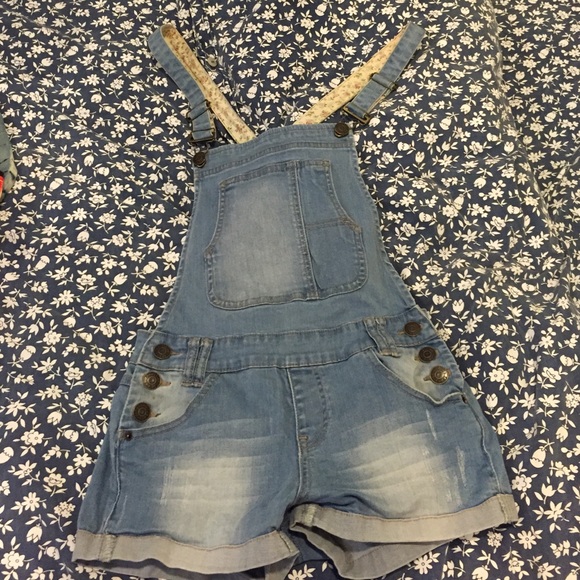 Short overalls with open back!