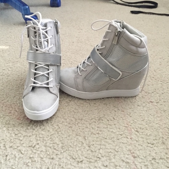 Jennifer Lopez wedge sneakers