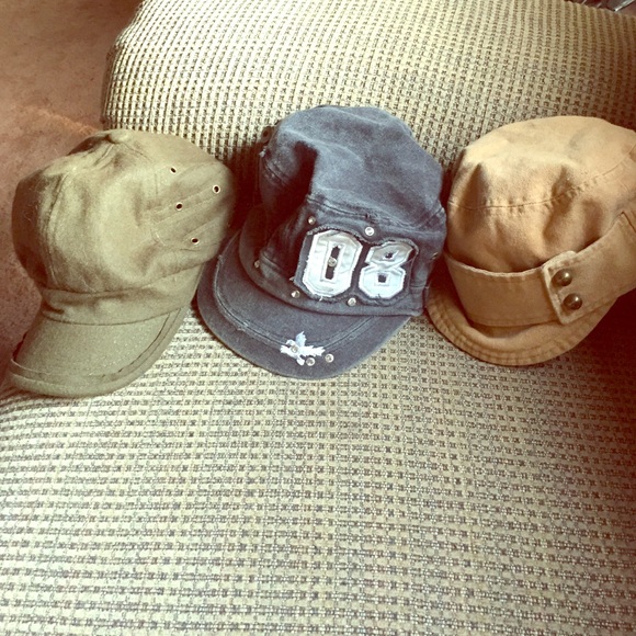 cute hats make an offer! - Picture 1 of 1