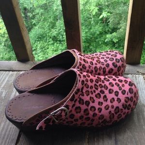 Hanna Andersson Pink Mohair Clogs