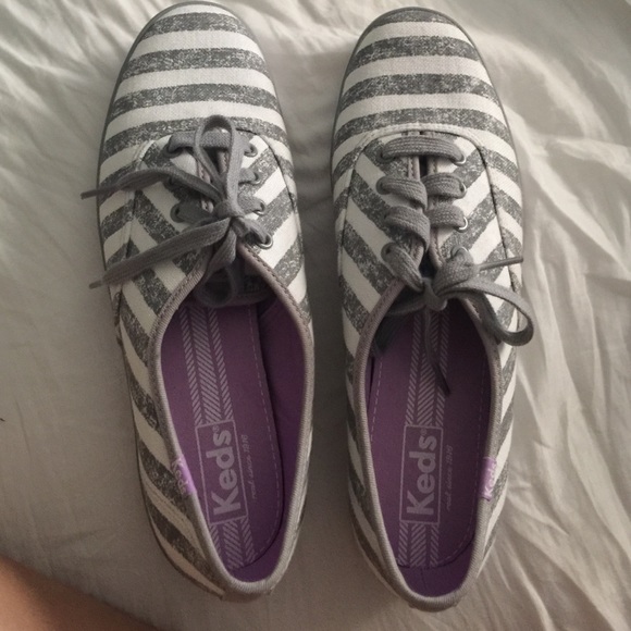 BRAND NEW KEDS
