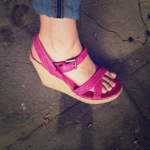 Dolce Vita Fuchsia Hot Pink Woven Espadrilles