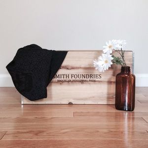 NWOT 💥 Skull Print Scarf 💀