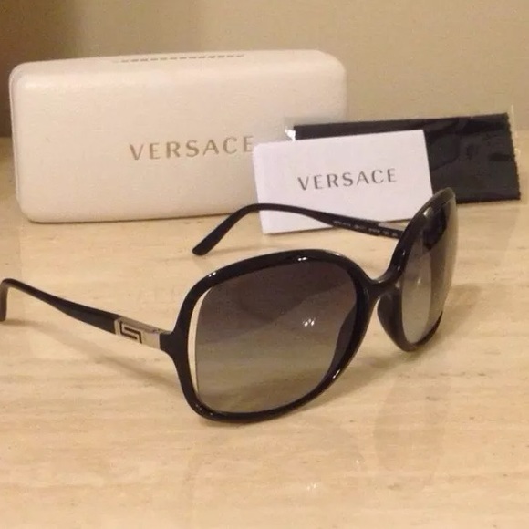 💯% Authentic Versace Sunglasses