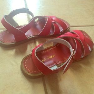 Saltwater Sandals