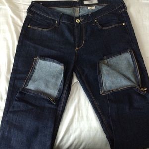 H&M Skinny Jeans and Loose fit tank