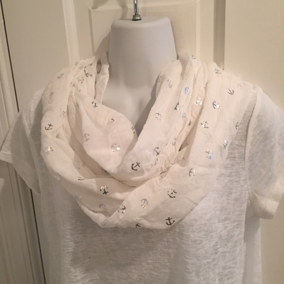 Accessories - White anchor scarf