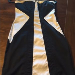 BLACK AND WHITE BEBE DRESS