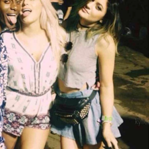 ❌SOLD❌UNIF Ty Soft Cotton Chambray Skort - Picture 2 of 4