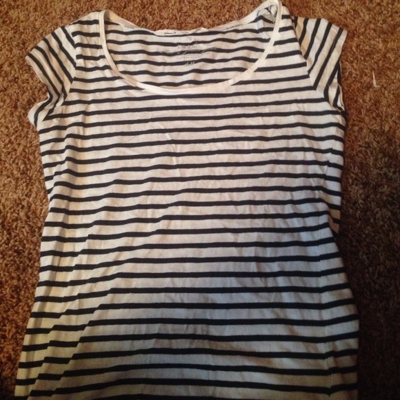 black and white striped tee
