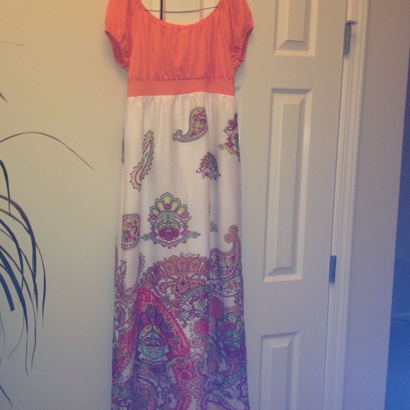 Maxi dress