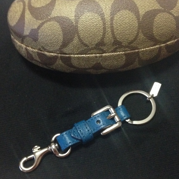 Coach Key Ring. - Picture 2 of 2
