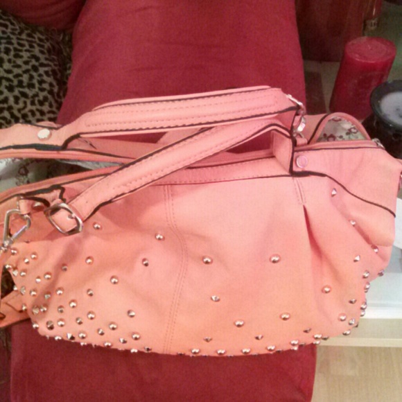 Purse - Picture 2 of 3