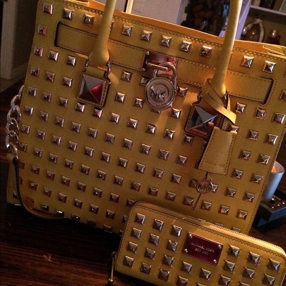 Michael Kors Citrus Pyramid Hamilton - Picture 2 of 4