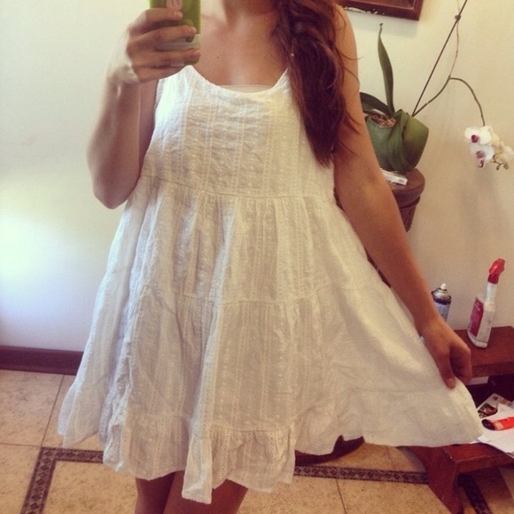 taking offers // extremely rare eyelet jada dress