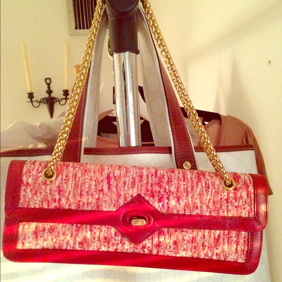 Vintage Jackie O Designer Chain Clutch