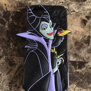 Maleficent iPhone 5 case 💜😈