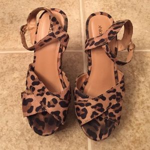 Cheetah wedges