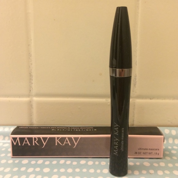 SOLD!! 🚫 Mary Kay Ultimate Mascara in Black - Picture 1 of 2