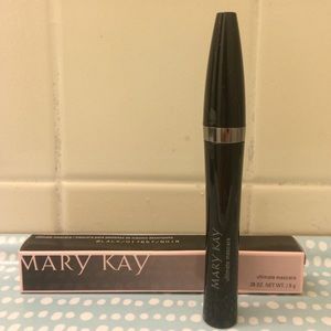 SOLD!! 🚫 Mary Kay Ultimate Mascara in Black