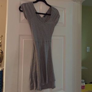 Gray criss cross back