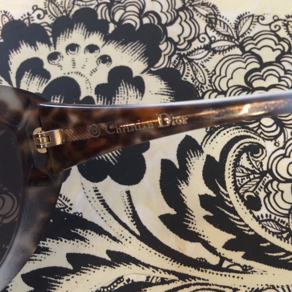 SOLD Custom Dior Sunnies BOX INCLUDED - Picture 3 of 4