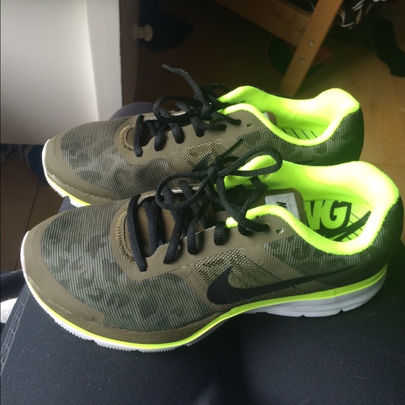 Nike Pegasus 30(on hold)