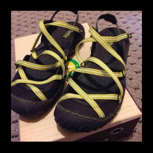New Jambu Water Diva Womens shoes 8.5