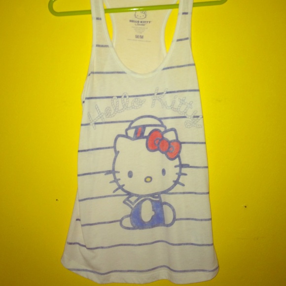 Hello Kitty Tank